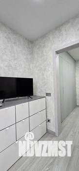 Студия квартира, посуточно, 35м2, 19/19 этаж