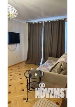 1-к квартира, посуточно, 45м2, 3/5 этаж