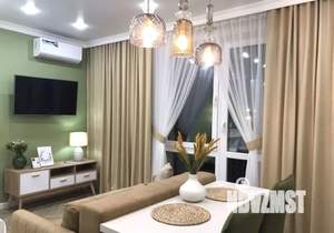 Студия квартира, посуточно, 35м2, 13/20 этаж