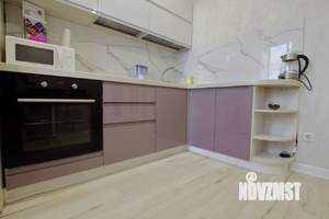 1-к квартира, посуточно, 40м2, 9/16 этаж