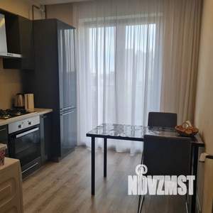 1-к квартира, посуточно, 36м2, 3/7 этаж