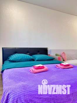1-к квартира, посуточно, 37м2, 1/1 этаж
