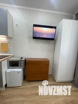 Студия квартира, посуточно, 13м2, 1/5 этаж