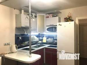 1-к квартира, посуточно, 47м2, 1/1 этаж