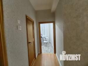 1-к квартира, посуточно, 42м2, 3/5 этаж