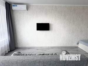 Студия квартира, посуточно, 32м2, 17/23 этаж