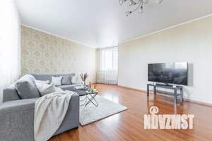 1-к квартира, посуточно, 122м2, 1/1 этаж