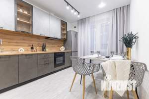 2-к квартира, посуточно, 56м2, 4/25 этаж