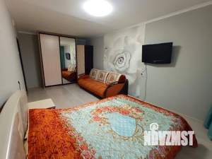 1-к квартира, посуточно, 40м2, 1/9 этаж