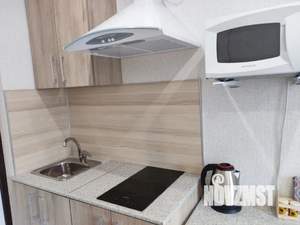 Студия квартира, посуточно, 14м2, 4/5 этаж