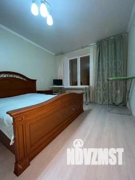 1-к квартира, посуточно, 37м2, 8/10 этаж