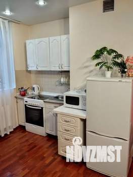 1-к квартира, посуточно, 60м2, 1/25 этаж