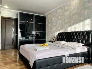 1-к квартира, посуточно, 78м2, 1/1 этаж