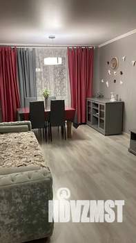 4-к квартира, посуточно, 97м2, 14/14 этаж