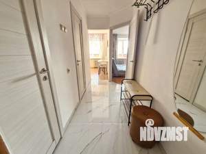 1-к квартира, посуточно, 40м2, 8/14 этаж