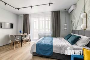 Студия квартира, посуточно, 32м2, 2/24 этаж