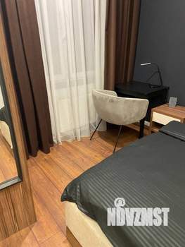 2-к квартира, посуточно, 45м2, 18/20 этаж