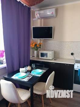 Студия квартира, посуточно, 37м2, 16/25 этаж