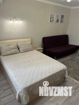 1-к квартира, посуточно, 39м2, 11/18 этаж