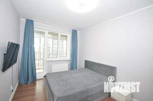 Студия квартира, посуточно, 70м2, 16/19 этаж
