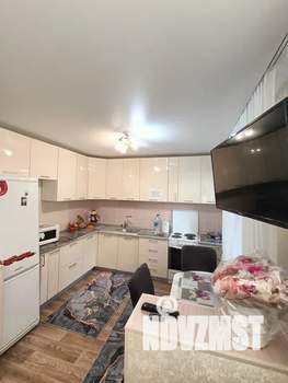 Студия квартира, посуточно, 40м2, 2/14 этаж