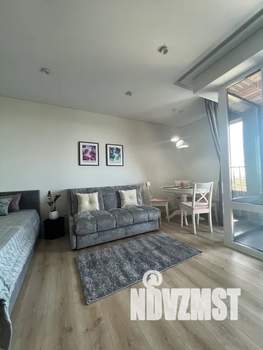 Студия квартира, посуточно, 35м2, 16/24 этаж