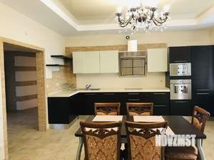 4-к квартира, на длительный срок, 220м2, 7/15 этаж