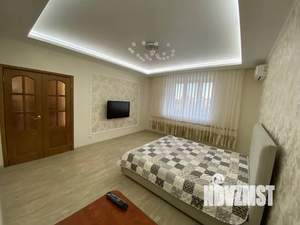 1-к квартира, посуточно, 45м2, 4/9 этаж