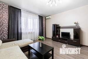 1-к квартира, посуточно, 52м2, 6/10 этаж
