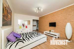 1-к квартира, посуточно, 40м2, 1/1 этаж