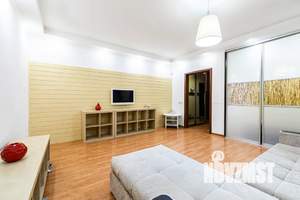 1-к квартира, посуточно, 52м2, 2/5 этаж