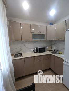 1-к квартира, посуточно, 39м2, 1/10 этаж