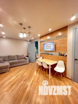 3-к квартира, посуточно, 68м2, 10/17 этаж