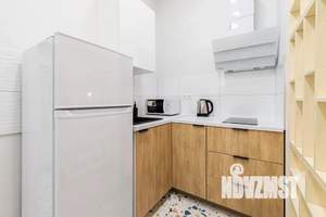 Студия квартира, посуточно, 30м2, 1/10 этаж