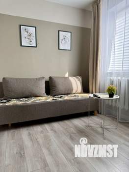 1-к квартира, посуточно, 32м2, 3/5 этаж