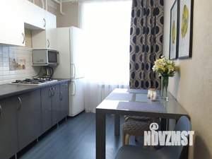 1-к квартира, посуточно, 39м2, 1/1 этаж