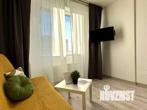 1-к квартира, посуточно, 36м2, 11/18 этаж