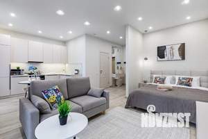 Студия квартира, посуточно, 38м2, 13/21 этаж