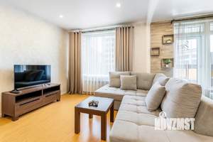 1-к квартира, посуточно, 49м2, 1/1 этаж