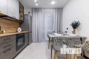 2-к квартира, посуточно, 56м2, 4/25 этаж