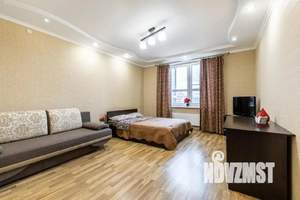 1-к квартира, посуточно, 42м2, 1/1 этаж