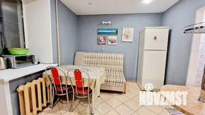 1-к квартира, посуточно, 44м2, 4/10 этаж