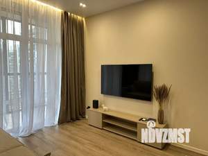 Студия квартира, посуточно, 41м2, 10/21 этаж