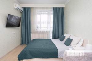 1-к квартира, посуточно, 47м2, 1/1 этаж