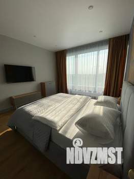 1-к квартира, посуточно, 42м2, 8/25 этаж