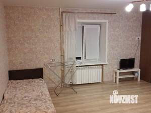 Студия квартира, на длительный срок, 40м2, 1/5 этаж