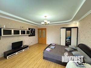 2-к квартира, посуточно, 75м2, 1/1 этаж