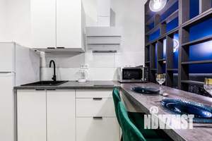 Студия квартира, посуточно, 25м2, 1/10 этаж