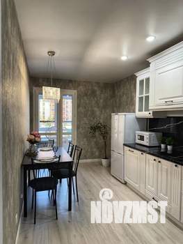 1-к квартира, посуточно, 38м2, 3/9 этаж