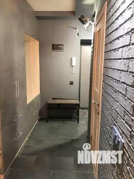 Студия квартира, посуточно, 38м2, 2/9 этаж